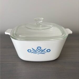 Vintage Corning Ware Blue Cornflower 1 3/4 Quart Casserole With Lid P-1 3/4-B
